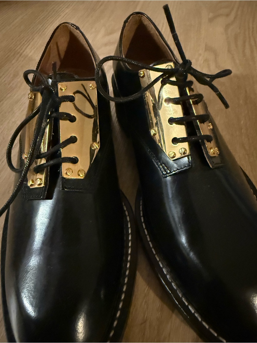 Sandro Black Leather Flats with Gold-Tone Hardware - Picture 5 of 12